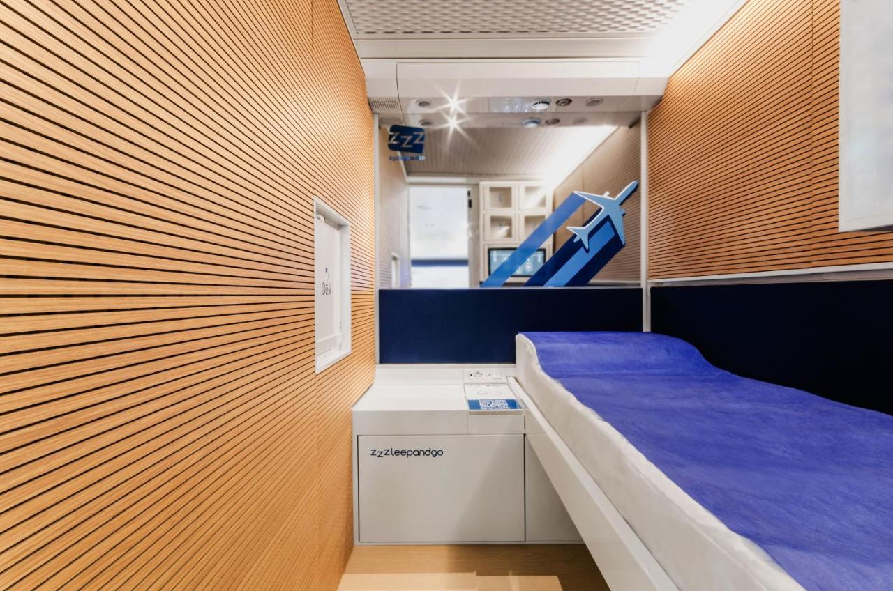 Resting Pods - Zzzleepandgo Wien Airport Schwechat Εξωτερικό φωτογραφία