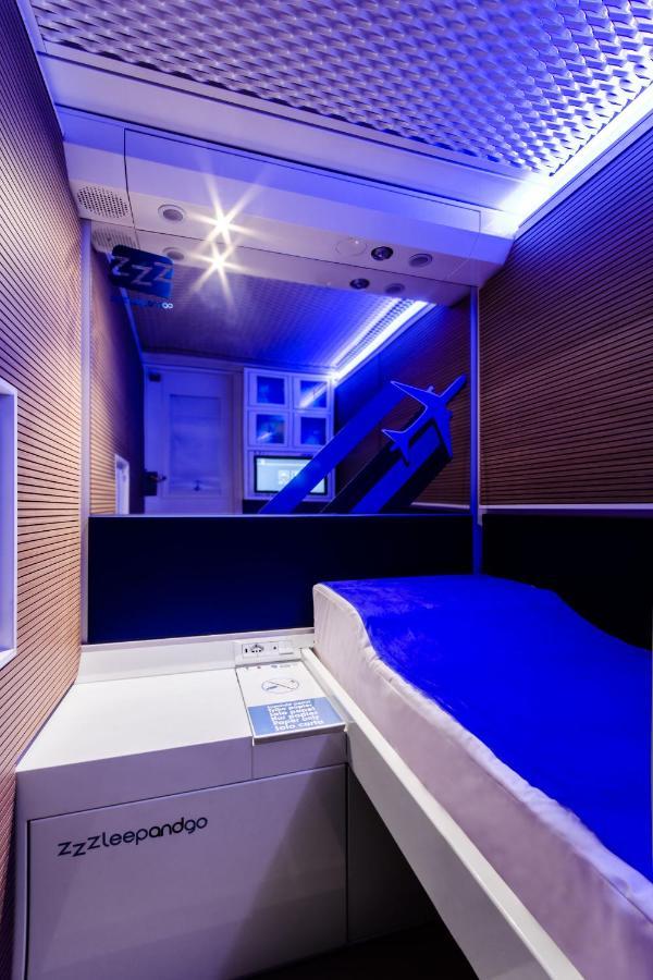Resting Pods - Zzzleepandgo Wien Airport Schwechat Εξωτερικό φωτογραφία